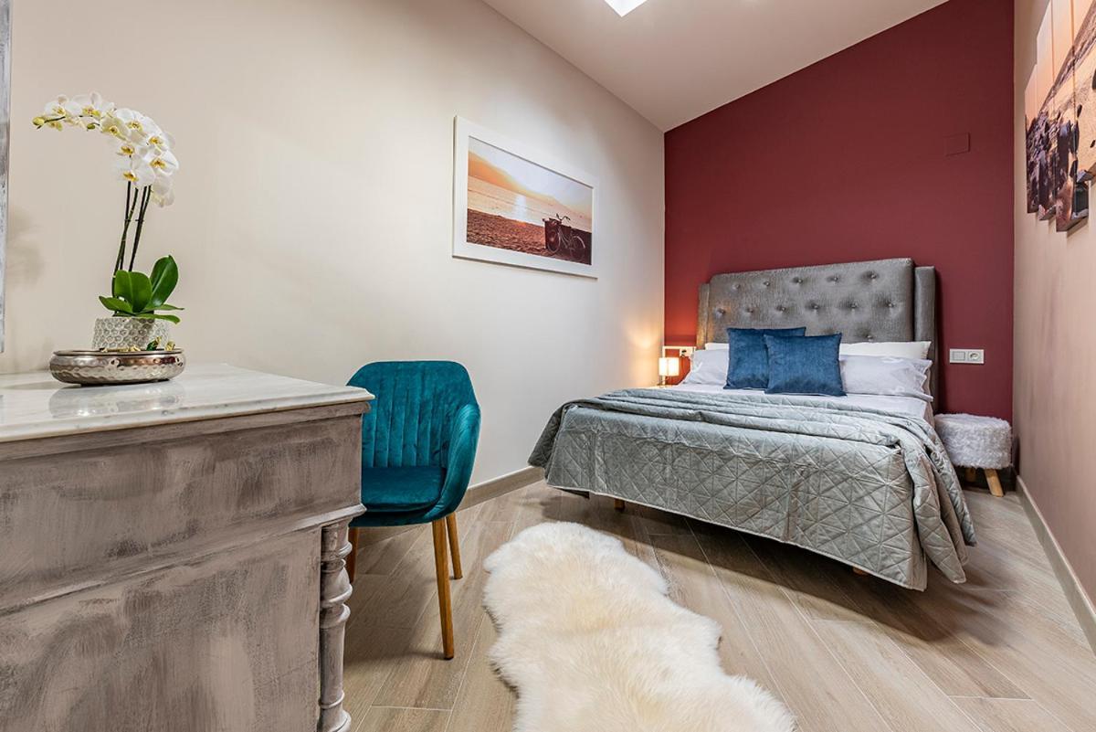 Appartement Lusso E Relax Con Piscina A 2 Minuti Dal Mare à Miami Playa Extérieur photo
